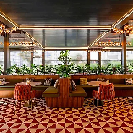 Hotel Ibis Styles Kurtkoy 4*