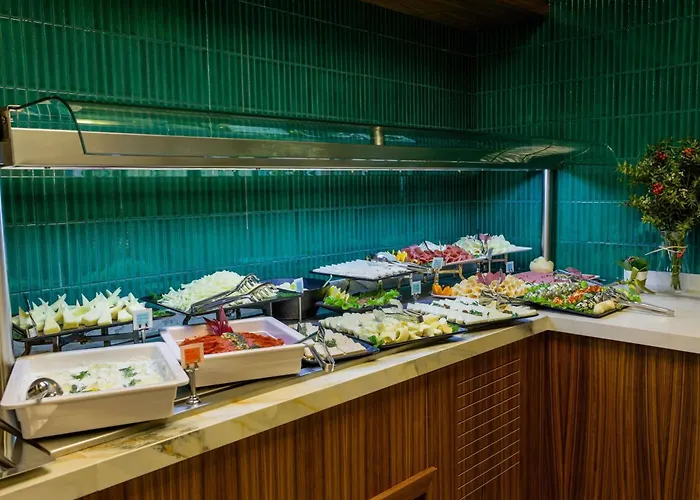 Hotell Ibis Styles Kurtkoy 4*