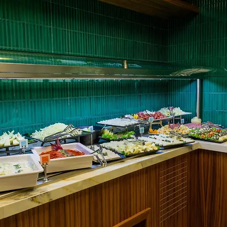 Ibis Styles Kurtkoy Отель