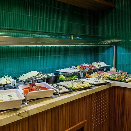 Szálloda Ibis Styles Kurtkoy 4*
