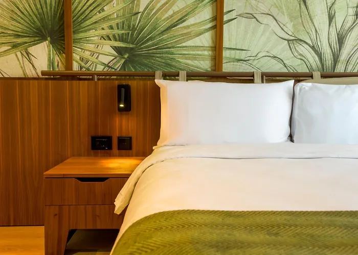 Hotel Ibis Styles Kurtkoy 4*