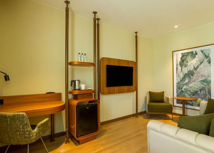 Ibis Styles Kurtkoy Hotel 4*