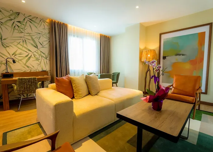 Hotel Ibis Styles Kurtkoy 4*